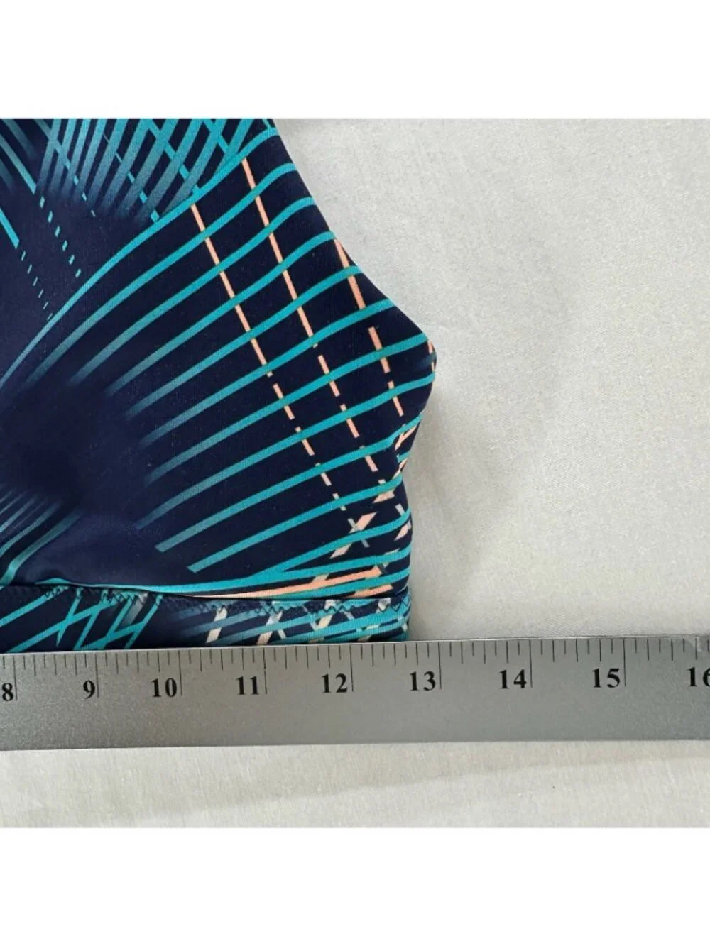 HYLETE Essence Sports Bra Sz M Strappy Crossback Pullover Geometric Blue Orange - Picture 3 of 6